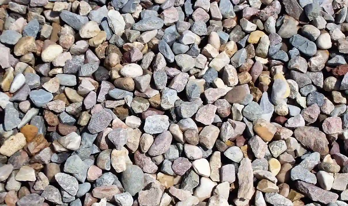 Фон подвала: аренда самосвала в Минске